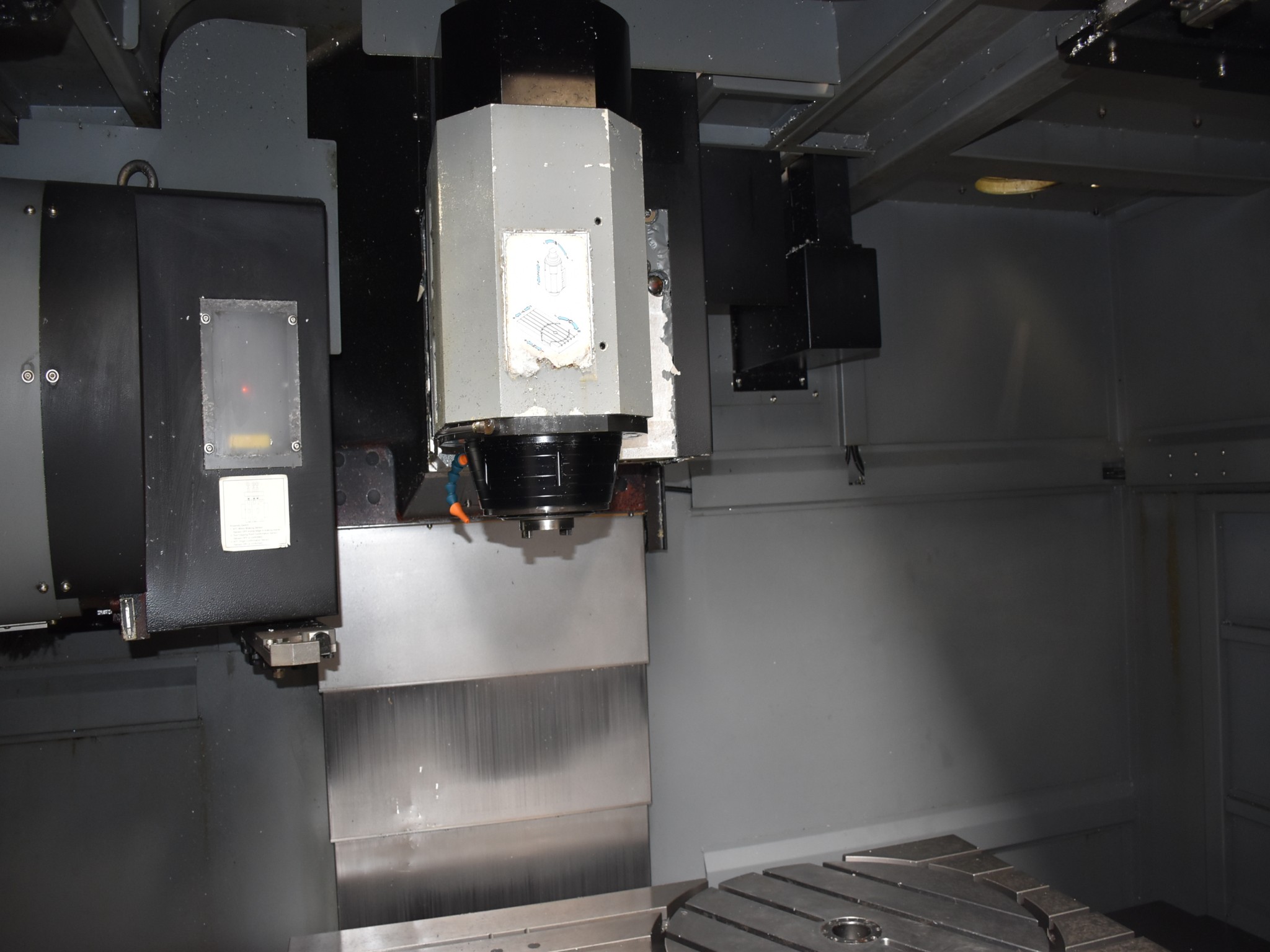 HURCO 5-axis machining center-12