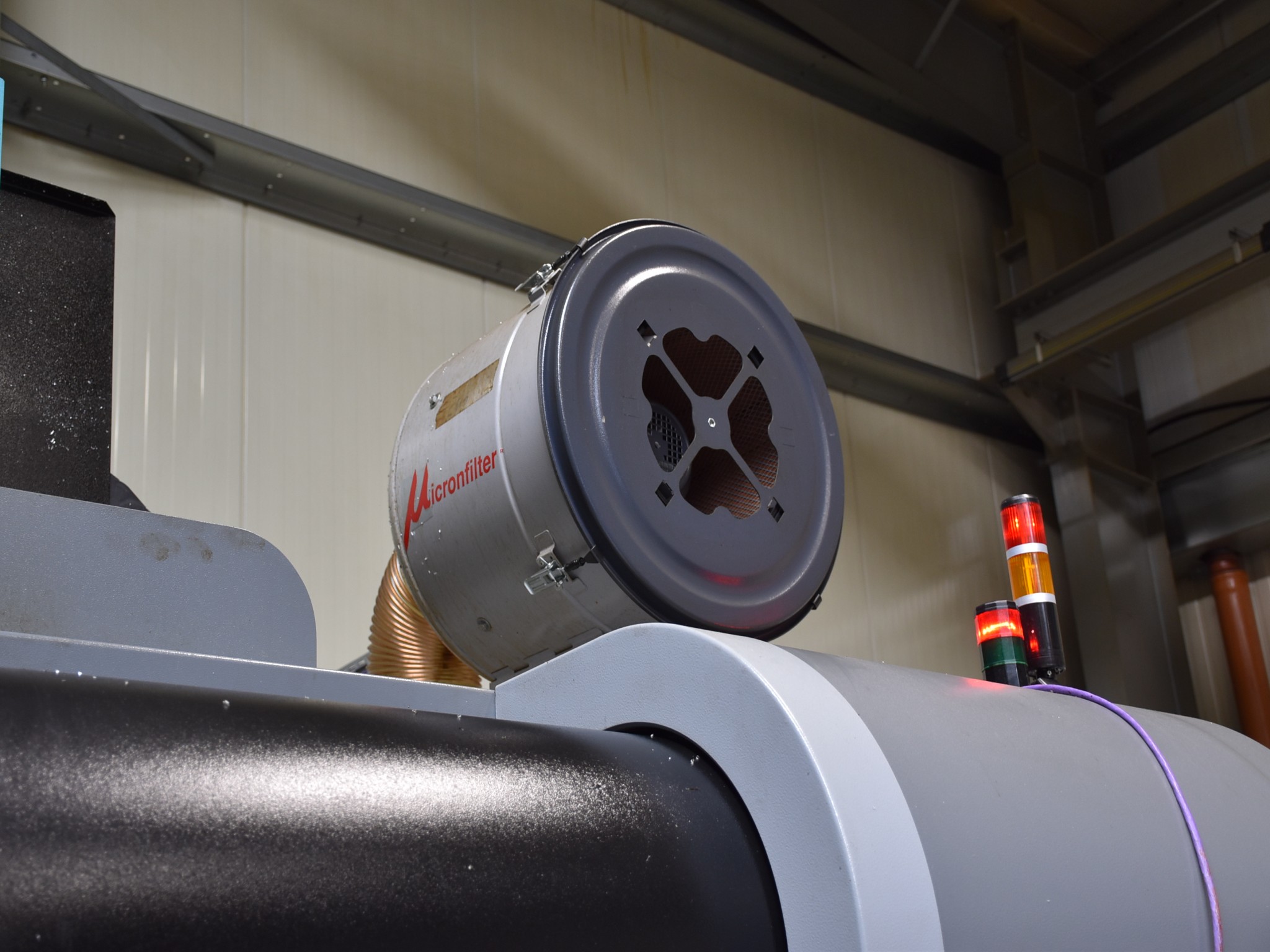 HURCO 5-axis machining center-16