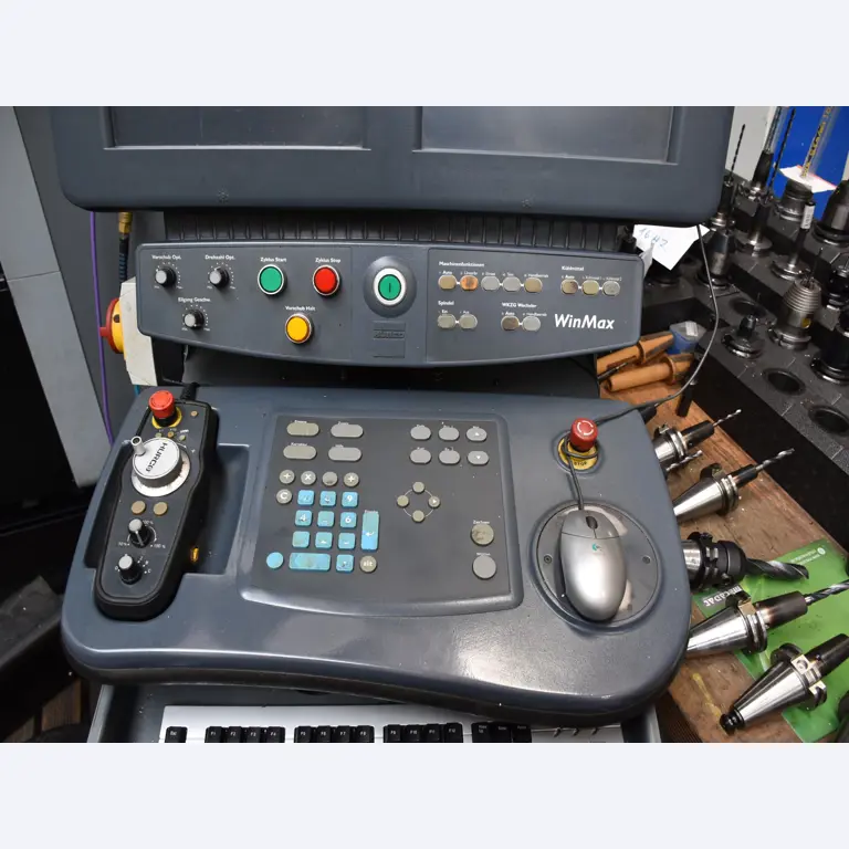 HURCO 5-axis machining center-4