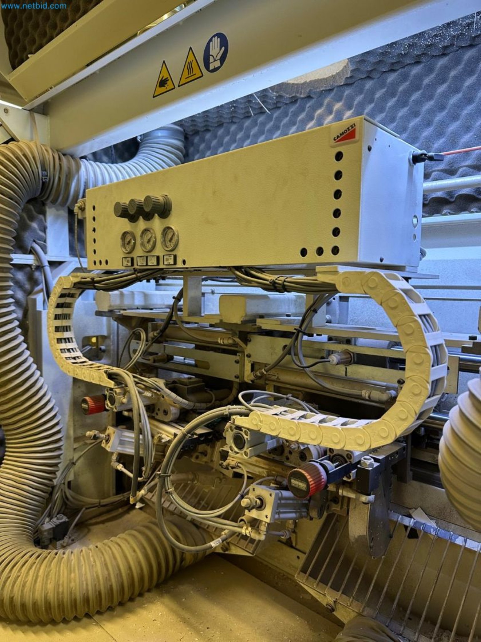 Single-sided edge banding machine SCM Stefani One-16