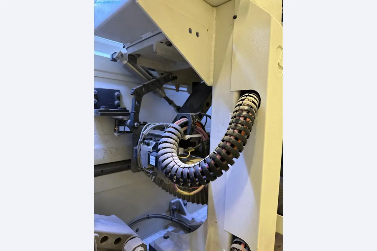 Single-sided edge banding machine SCM Stefani One-23