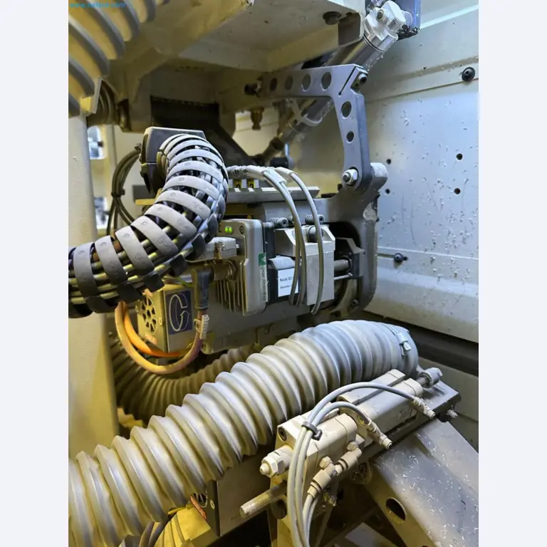 Single-sided edge banding machine SCM Stefani One-26