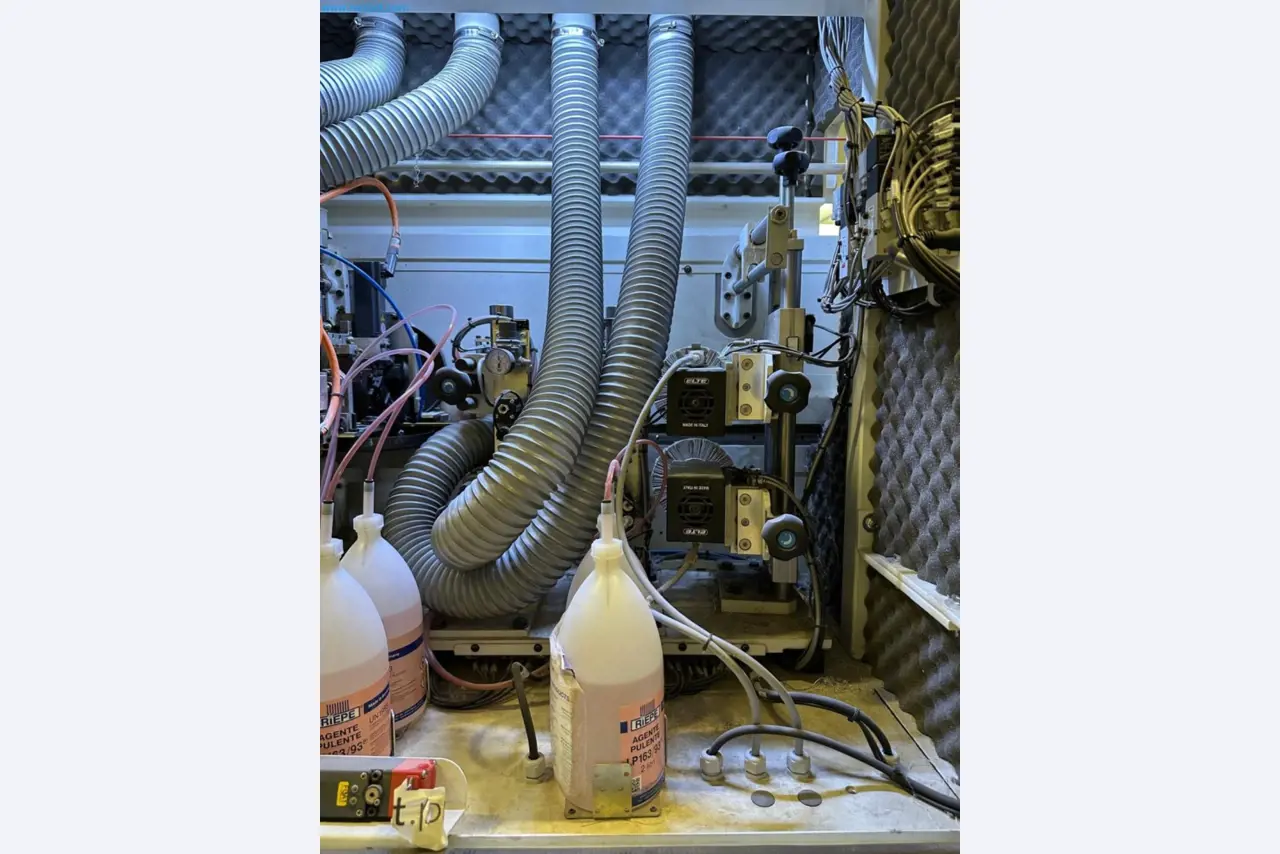 Single-sided edge banding machine SCM Stefani One-28