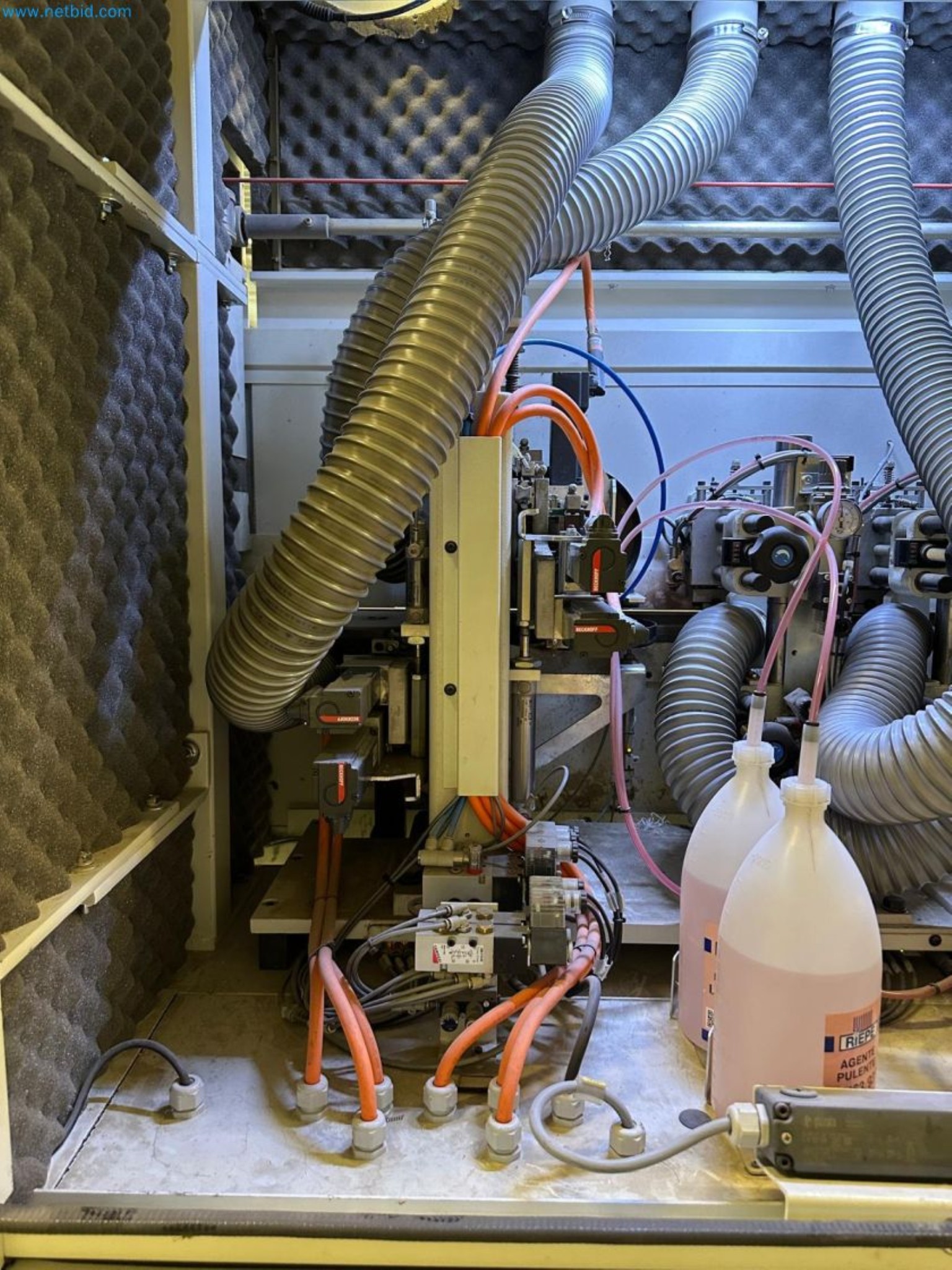 Single-sided edge banding machine SCM Stefani One-29