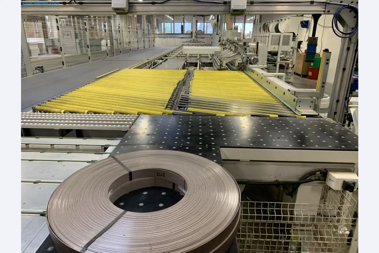 Single-sided edge banding machine SCM Stefani One-2