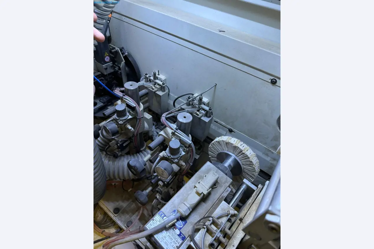 Single-sided edge banding machine SCM Stefani One-32