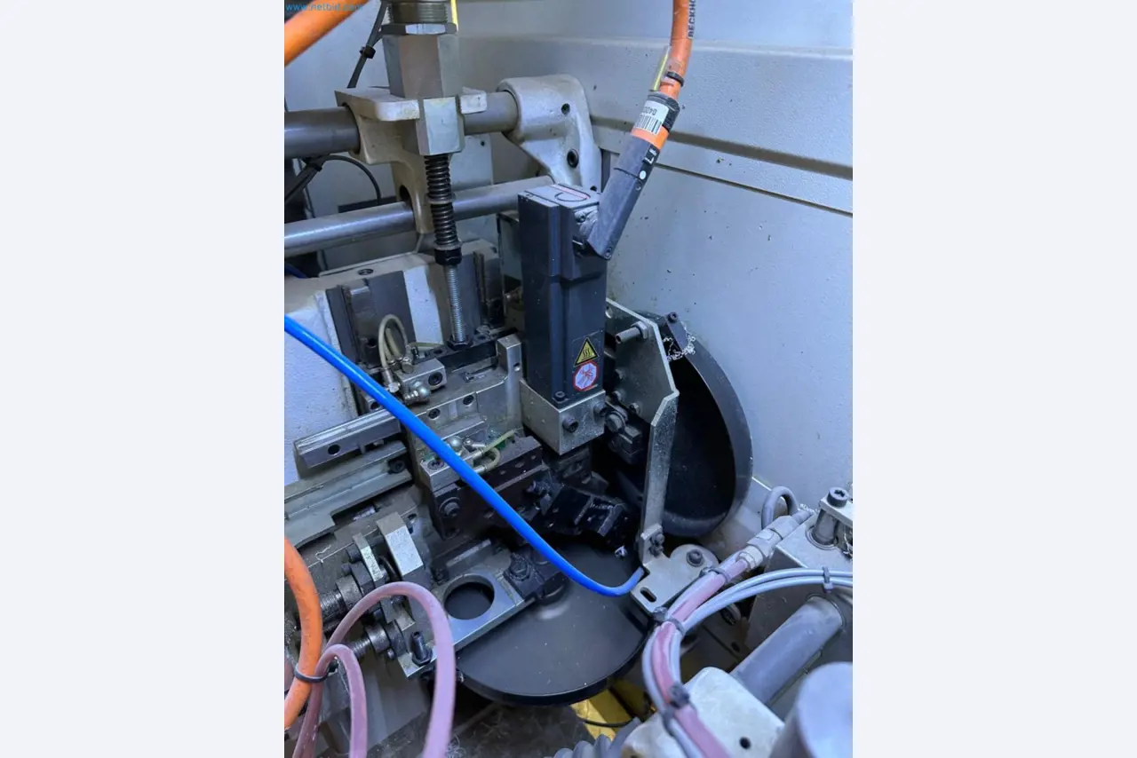 Single-sided edge banding machine SCM Stefani One-33