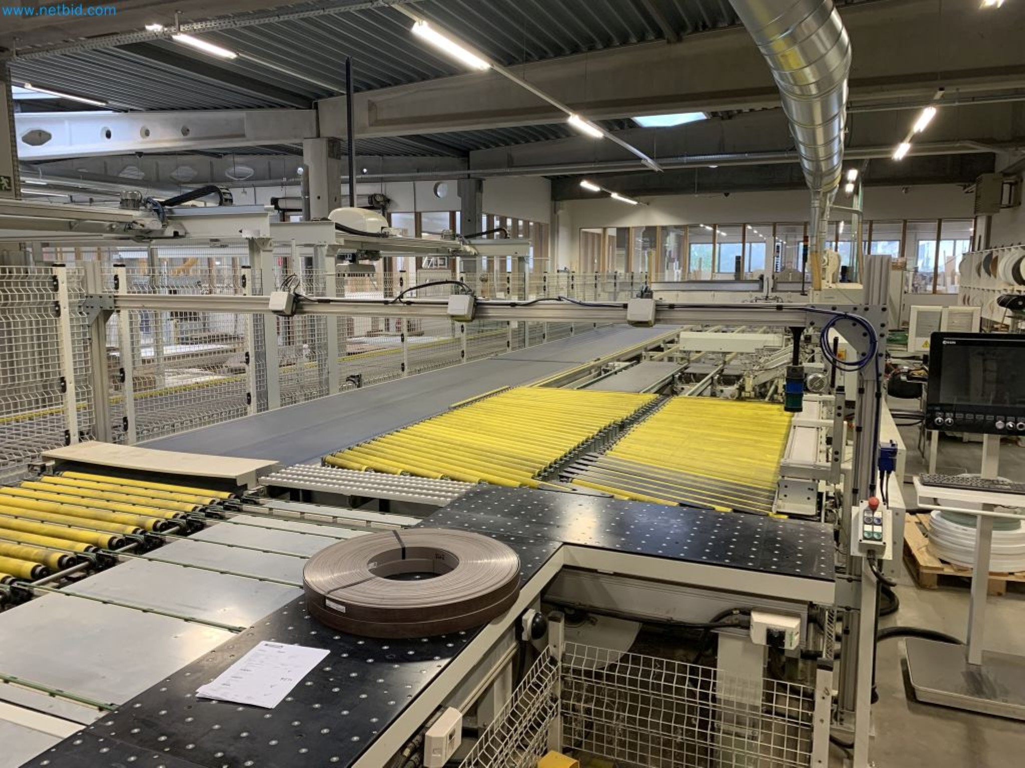 Single-sided edge banding machine SCM Stefani One-3