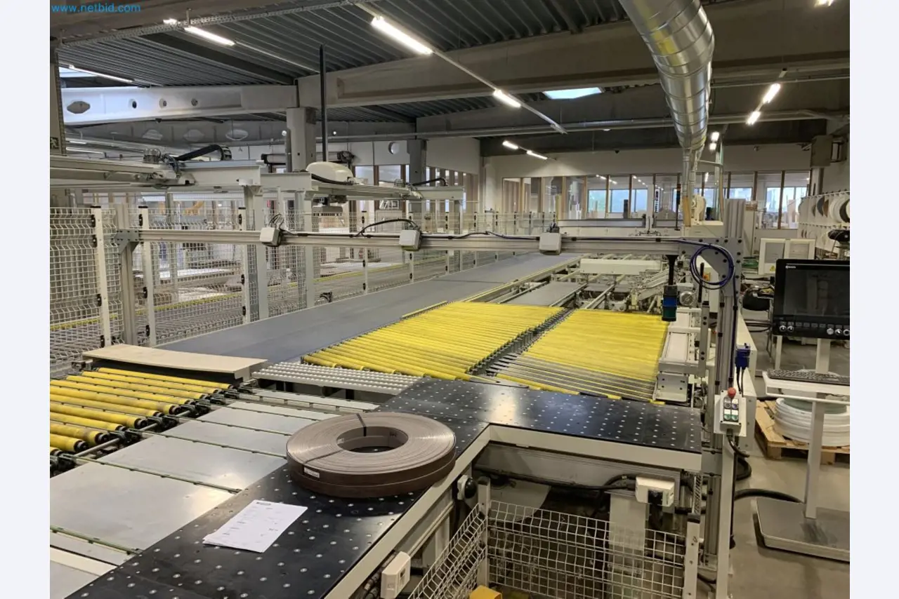 Single-sided edge banding machine SCM Stefani One-3