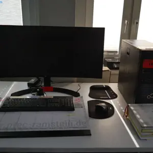 PC Fujitsu CELSIUS W530