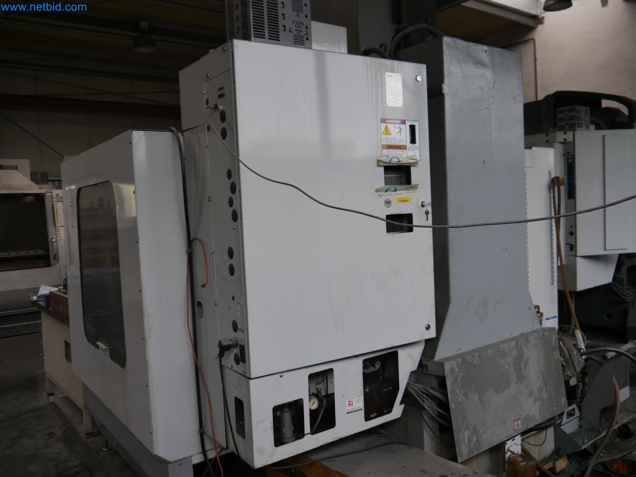 Maschinen aus dem Bereich CNC-Fertigung und Maschinenbau-5