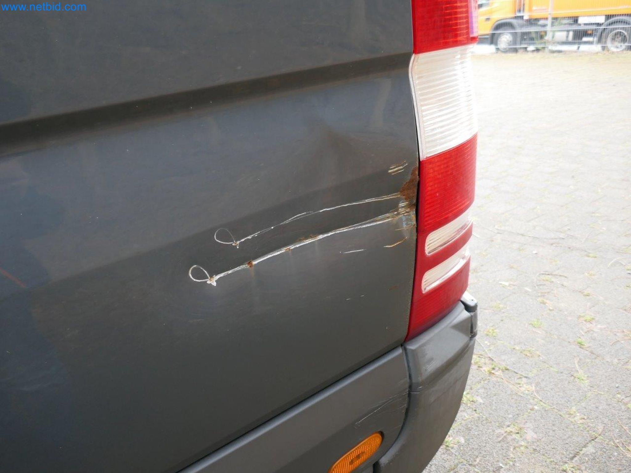 Maschinen aus dem Bereich CNC-Fertigung und Maschinenbau-10