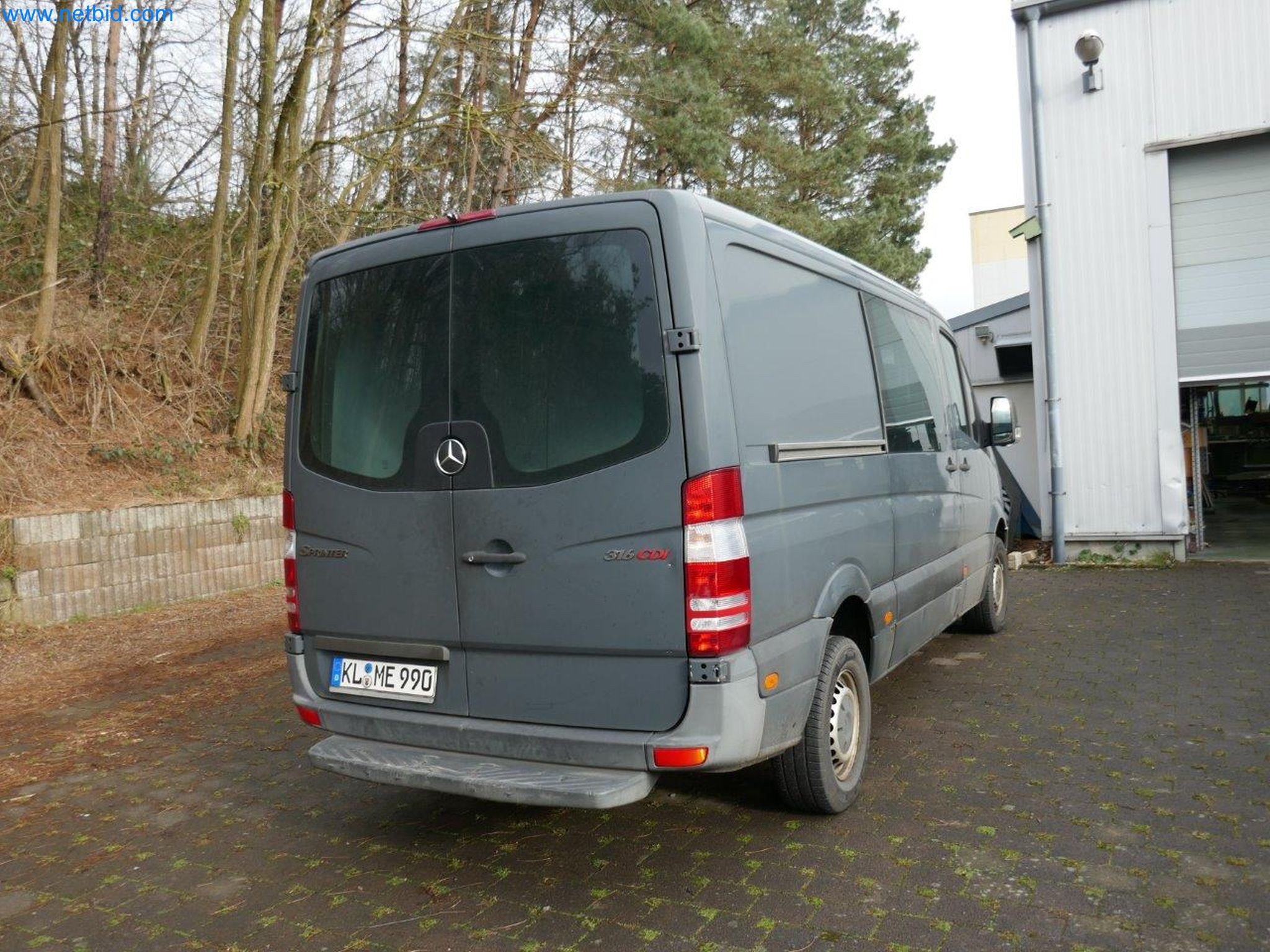 Maschinen aus dem Bereich CNC-Fertigung und Maschinenbau-11