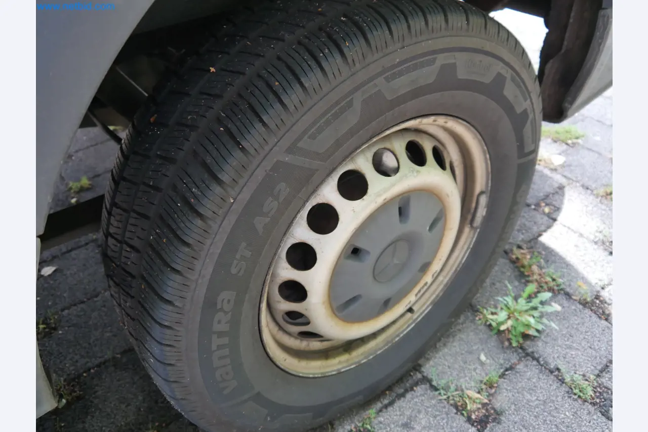 Machines from the field of CNC manufacturing and mechanical engineering-15