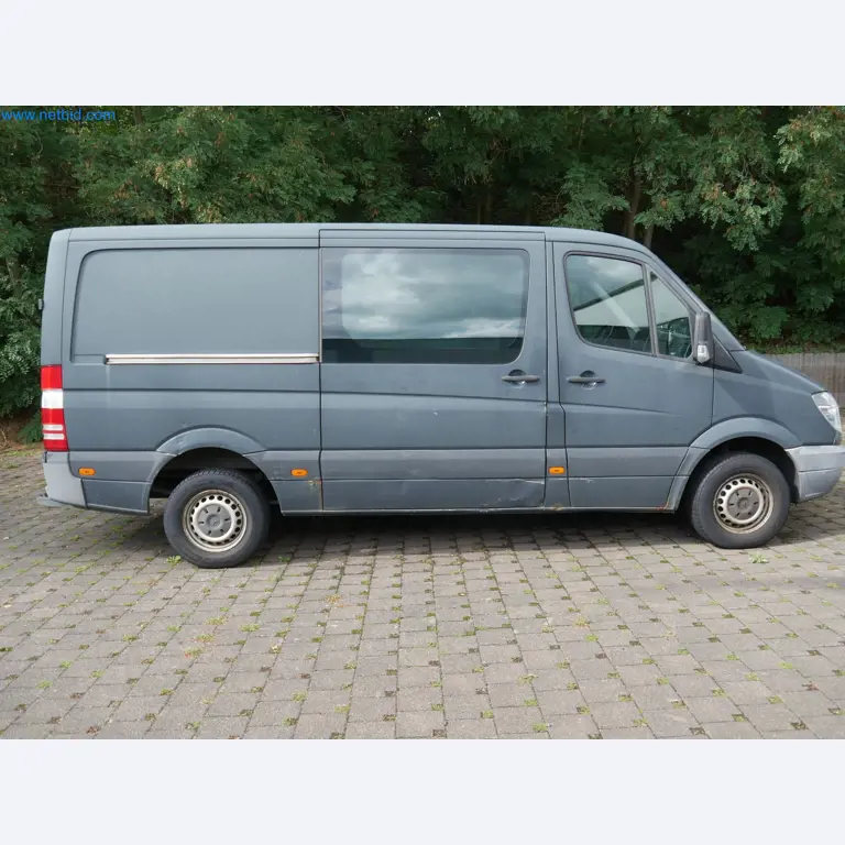 Machines from the field of CNC manufacturing and mechanical engineering-19