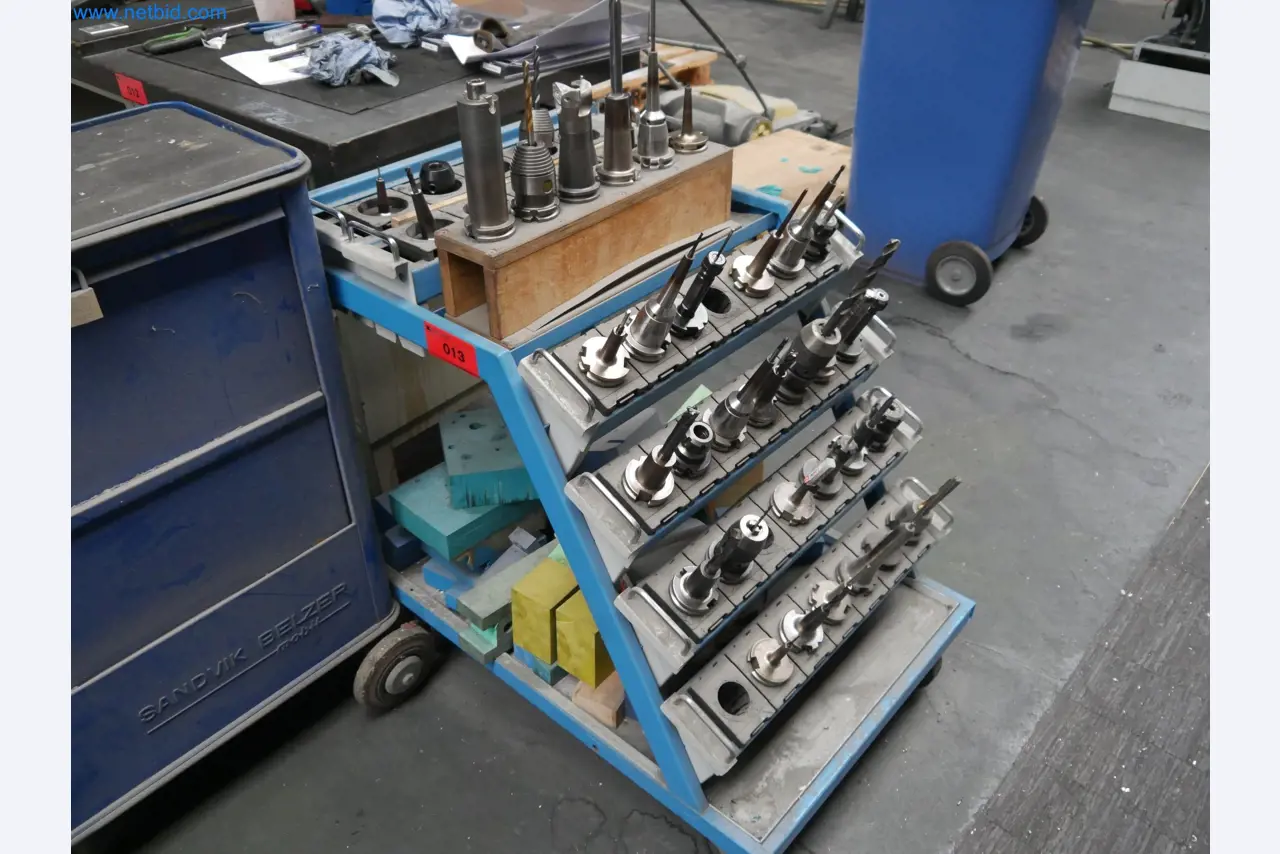 Máquinas do sector do fabrico CNC e da construção mecânica-1