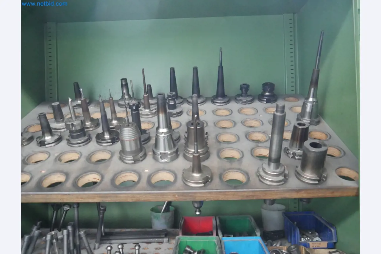 Machines du secteur de la fabrication CNC et de la construction mécanique-3