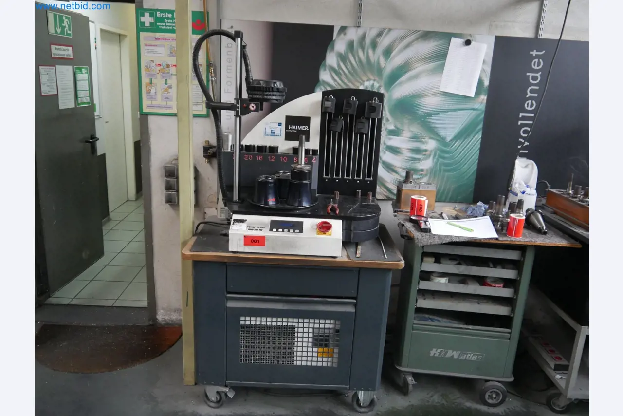 Máquinas del ámbito de la fabricación CNC y la ingeniería mecánica-1