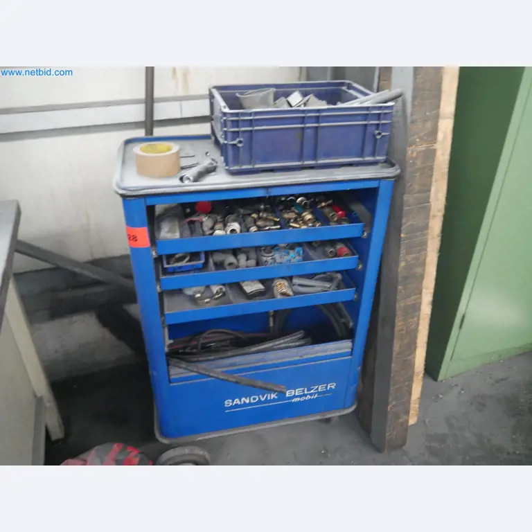 Máquinas del ámbito de la fabricación CNC y la ingeniería mecánica-1