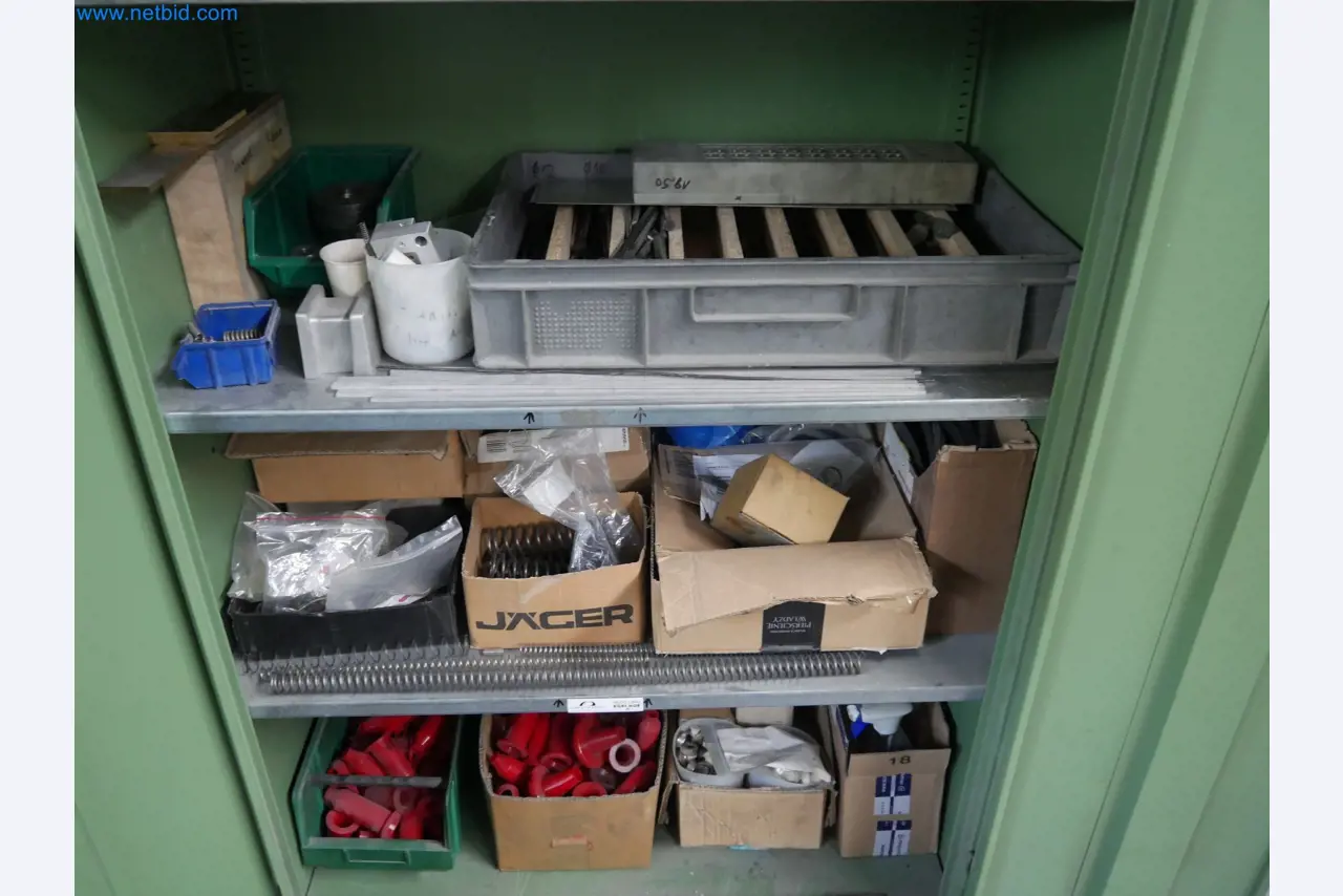 Maszyny z zakresu produkcji CNC i inżynierii mechanicznej-3