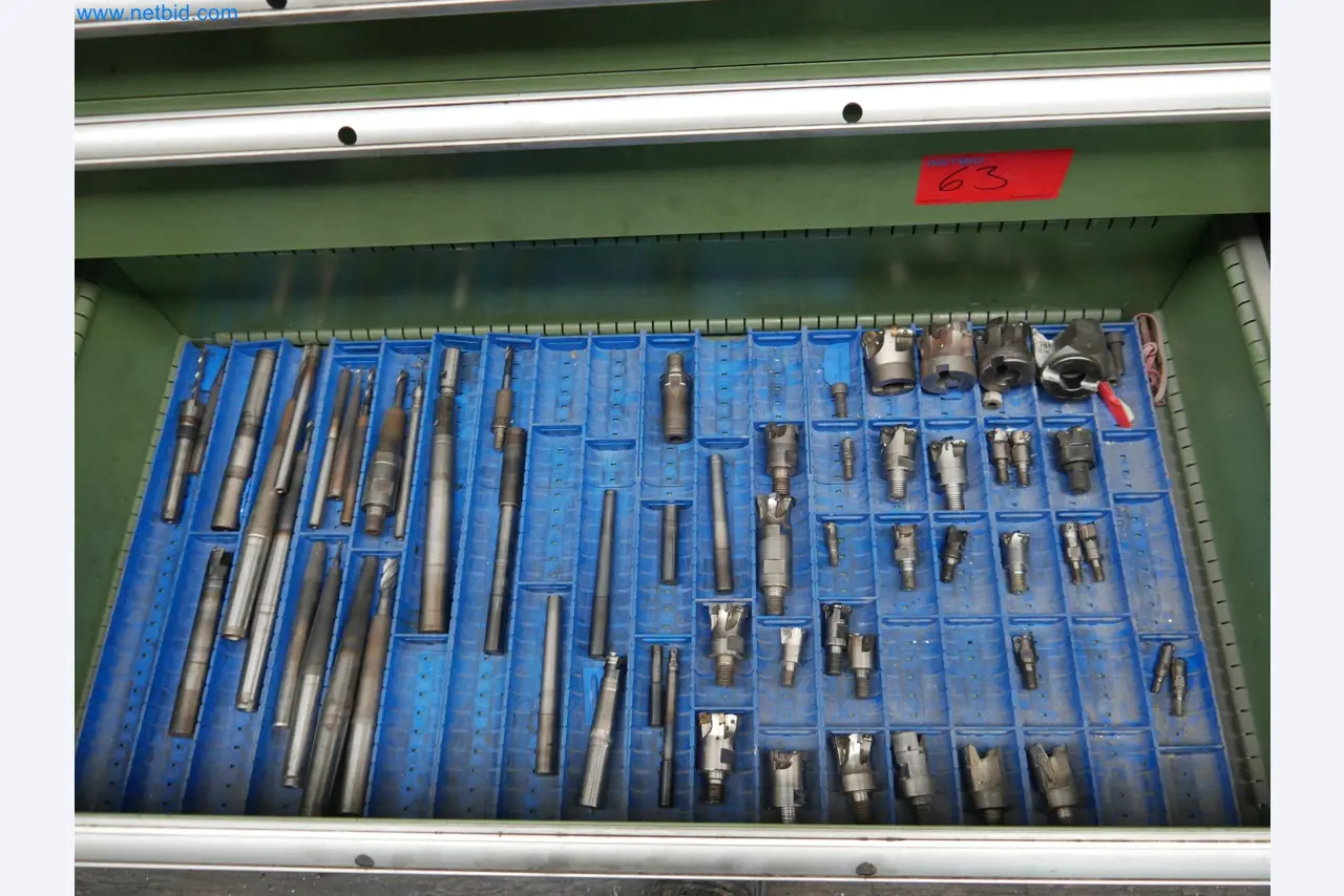 Máquinas del ámbito de la fabricación CNC y la ingeniería mecánica-3