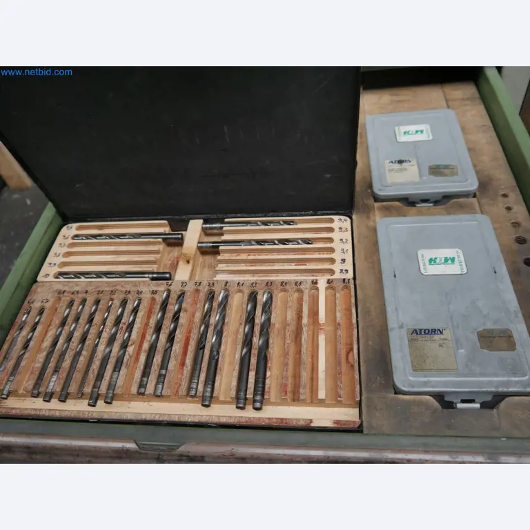 Máquinas del ámbito de la fabricación CNC y la ingeniería mecánica-5