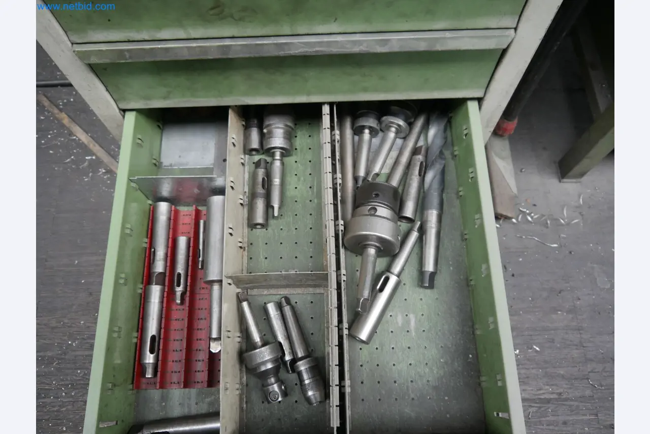 Máquinas del ámbito de la fabricación CNC y la ingeniería mecánica-7