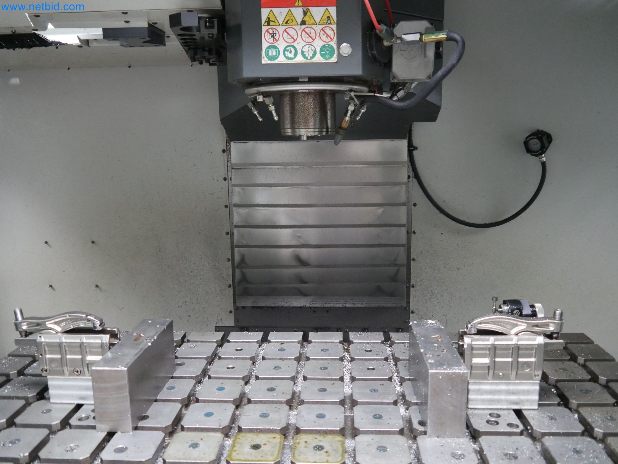 Maschinen aus dem Bereich CNC-Fertigung und Maschinenbau-3