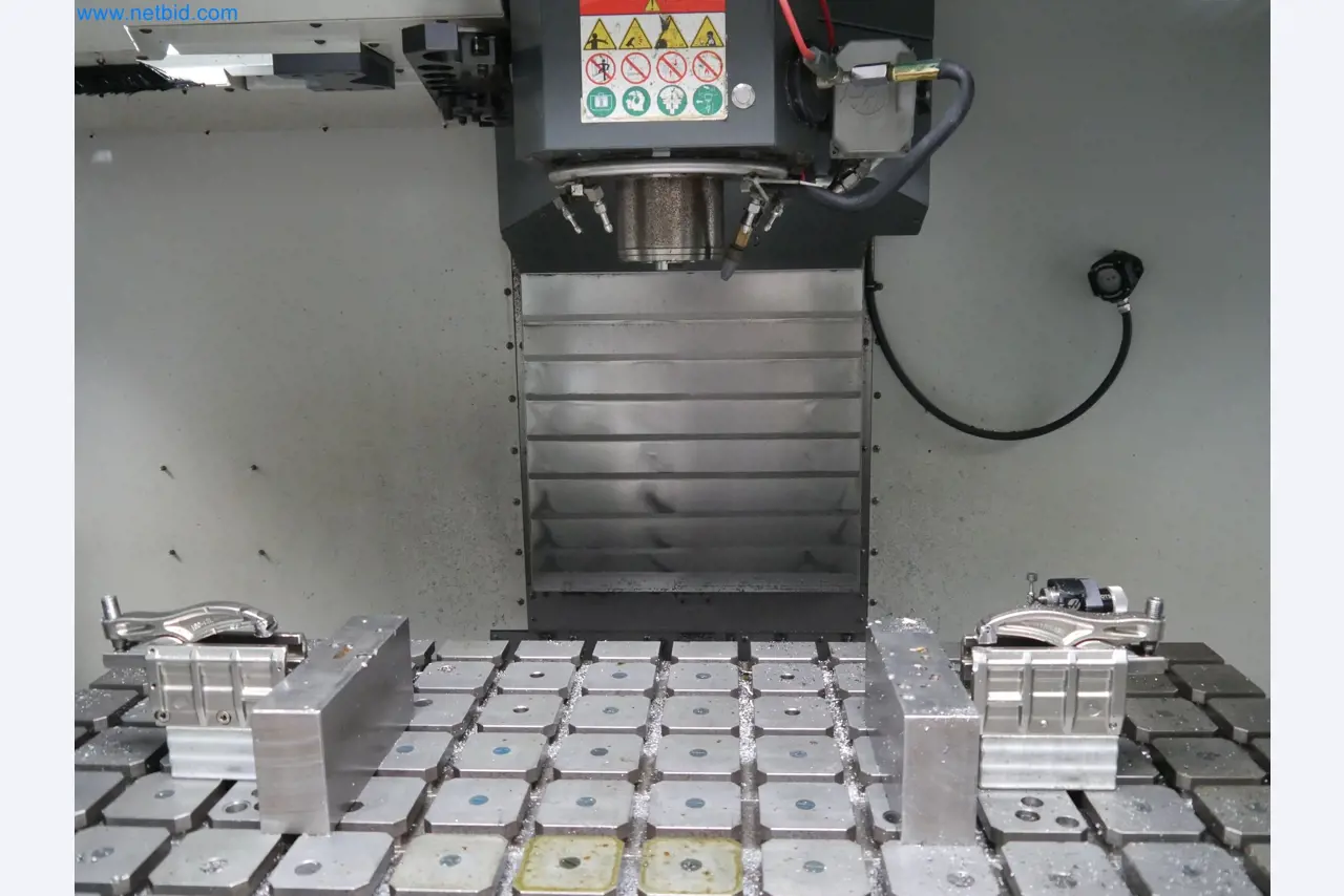Maschinen aus dem Bereich CNC-Fertigung und Maschinenbau-3