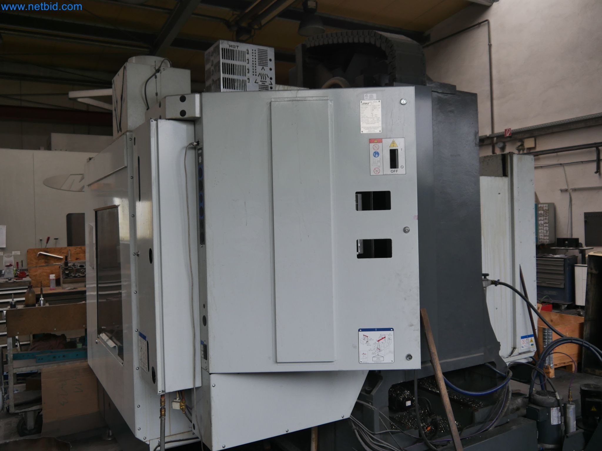 Maschinen aus dem Bereich CNC-Fertigung und Maschinenbau-5