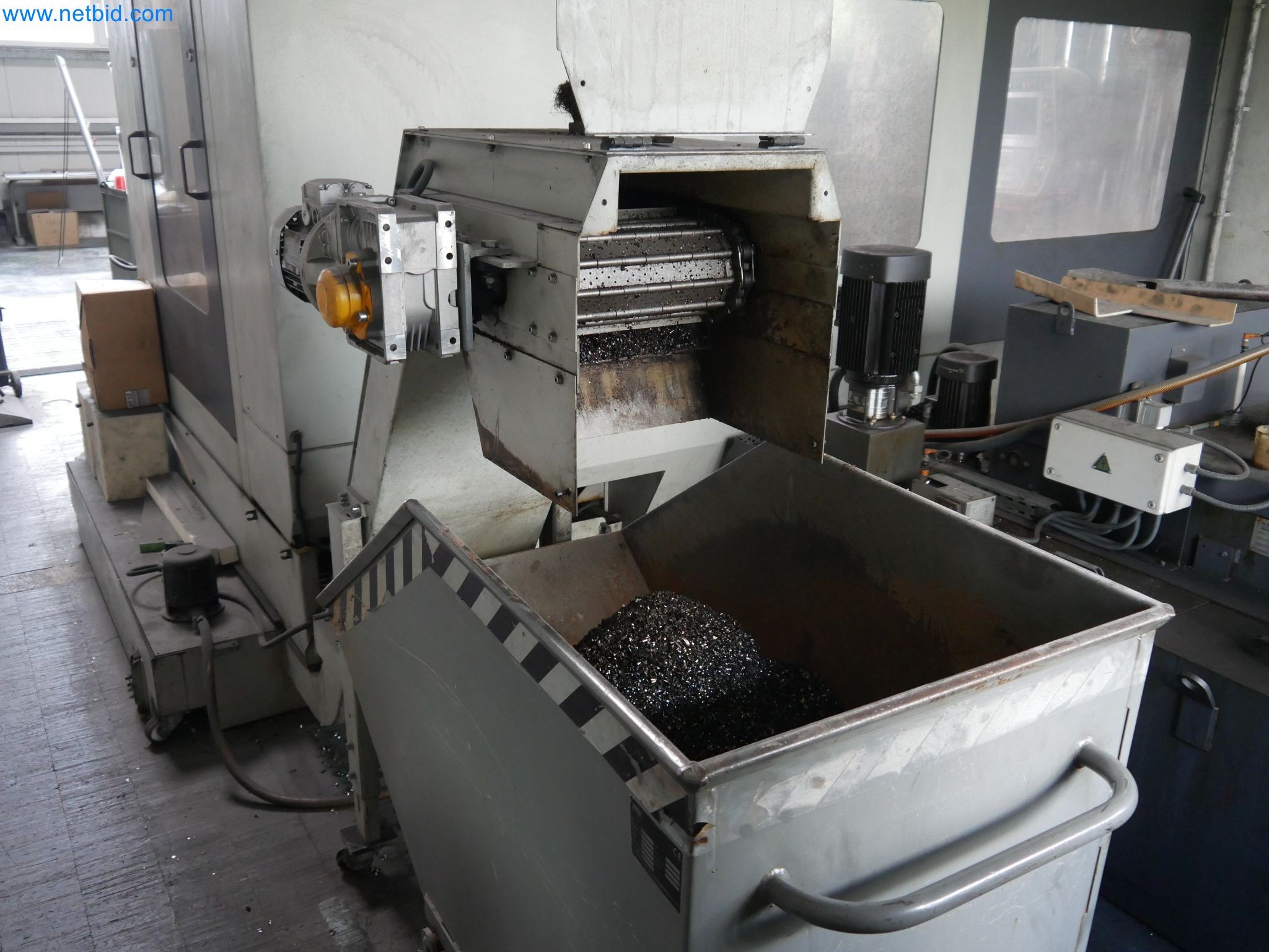 Maschinen aus dem Bereich CNC-Fertigung und Maschinenbau-10