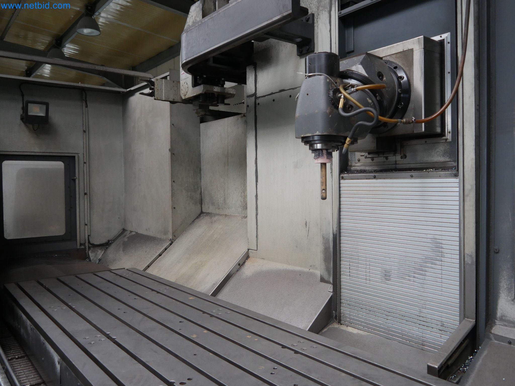 Maschinen aus dem Bereich CNC-Fertigung und Maschinenbau-3