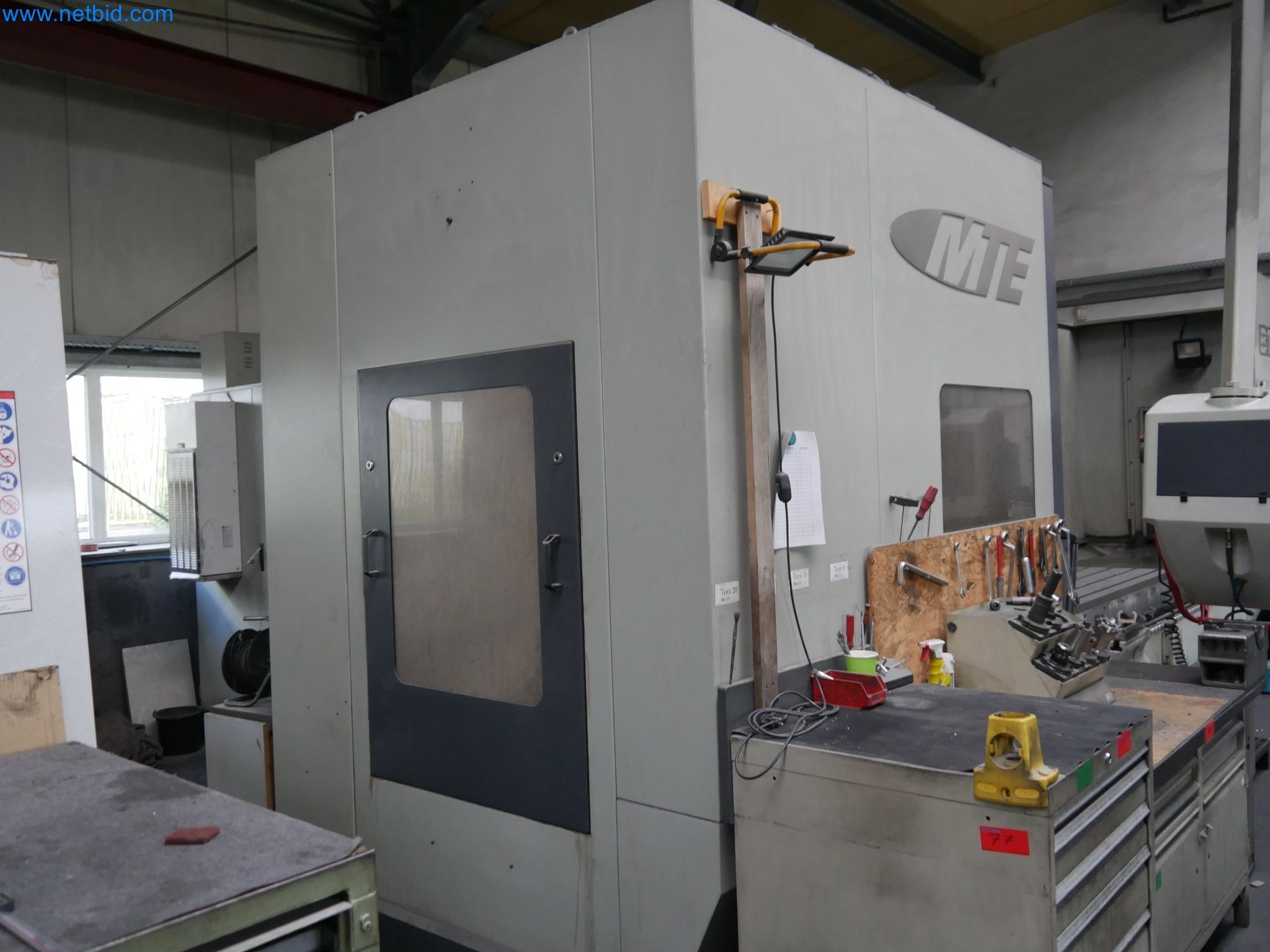 Maschinen aus dem Bereich CNC-Fertigung und Maschinenbau-7