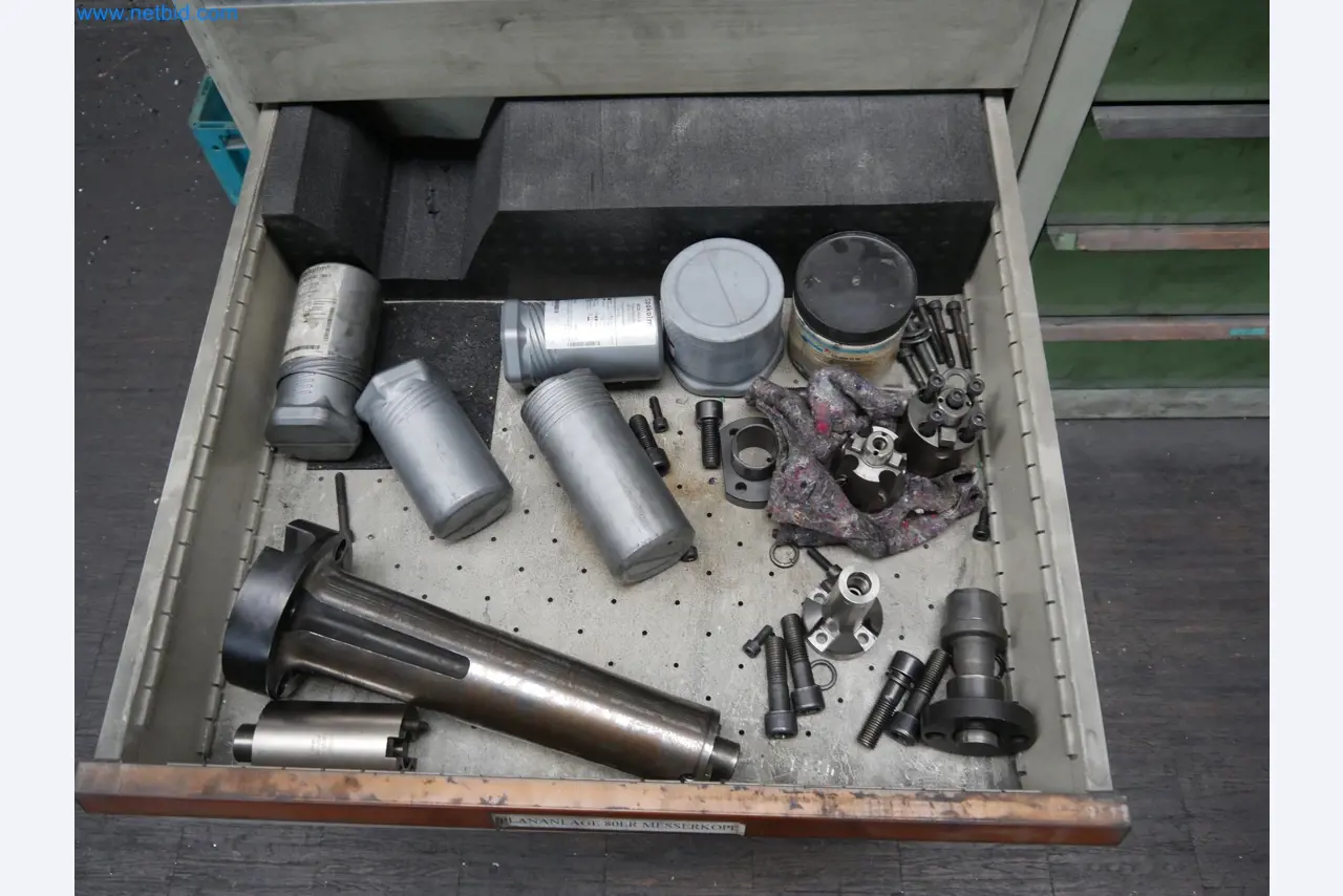 Stroje z oblasti CNC výroby a strojírenství-4