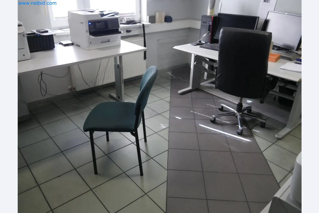 Máquinas del ámbito de la fabricación CNC y la ingeniería mecánica-1