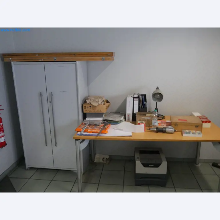 Máquinas del ámbito de la fabricación CNC y la ingeniería mecánica-3