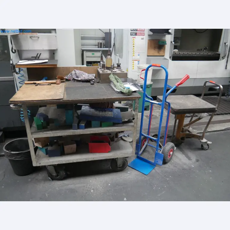 Máquinas del ámbito de la fabricación CNC y la ingeniería mecánica-1