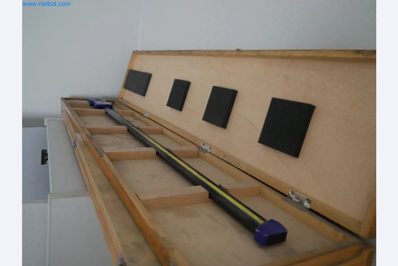 Máquinas del ámbito de la fabricación CNC y la ingeniería mecánica-2