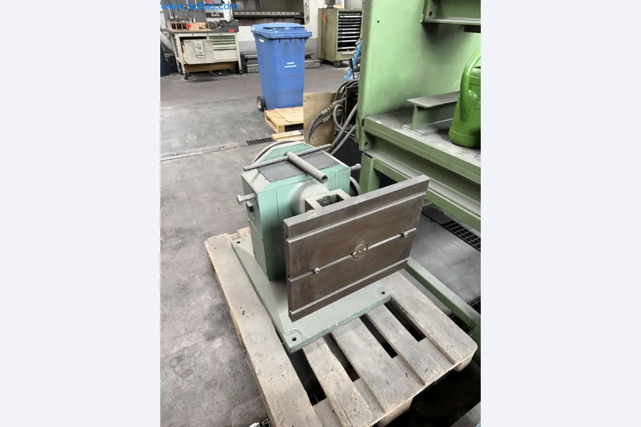 Machines from the field of CNC manufacturing and mechanical engineering-4