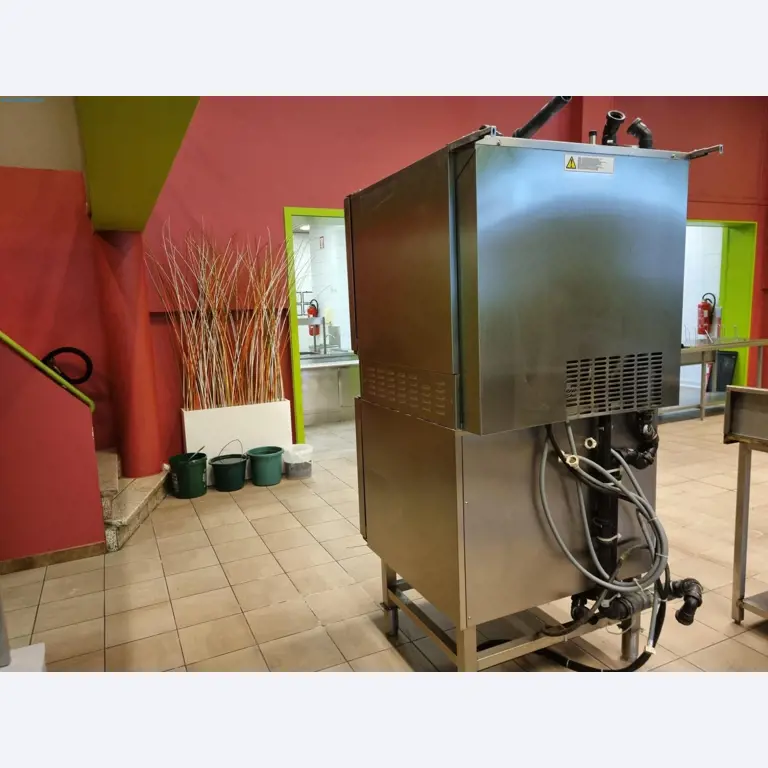 Oprema kuhinje in menze iz zaprtega obrata-3