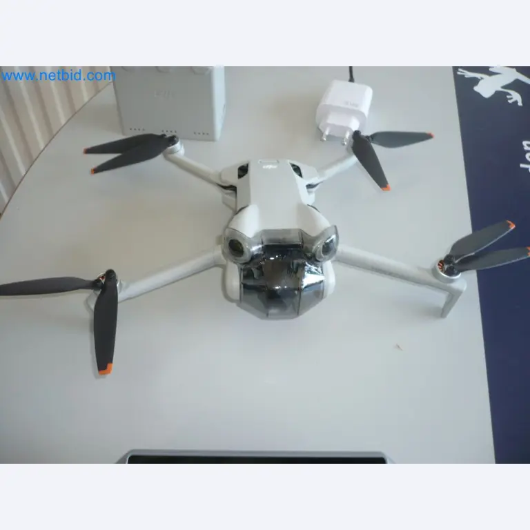 Roll laminator
-1