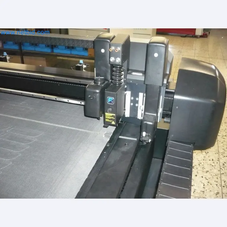 Laminator v zvitku
-2