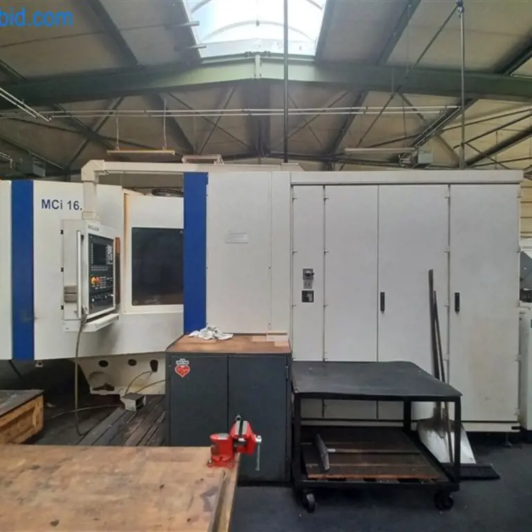 CNC horizontal machining center (2109) Heller MCi16.2