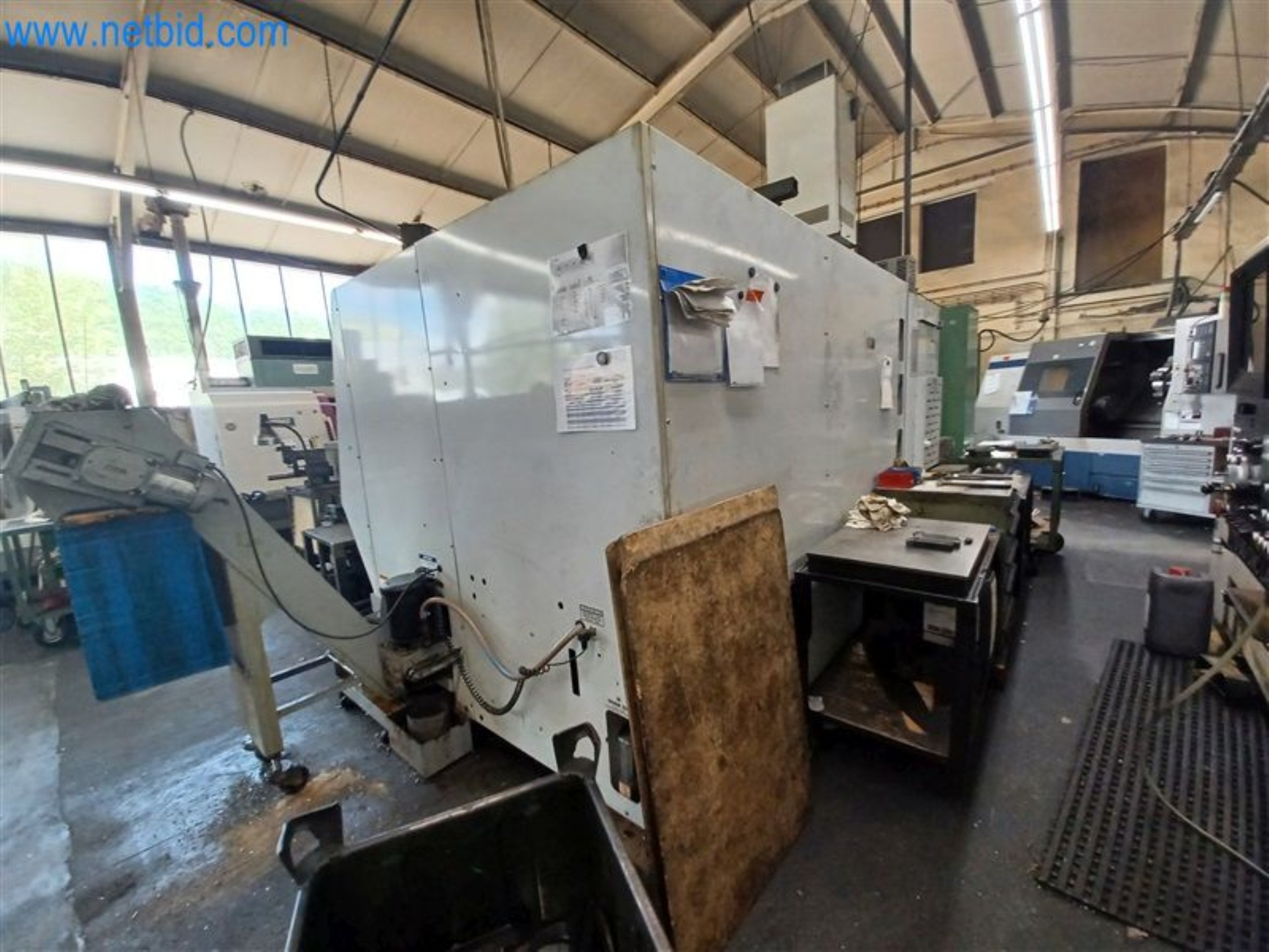 Kovoobráběcí stroje: včetně obráběcích center s příslušenstvím-3