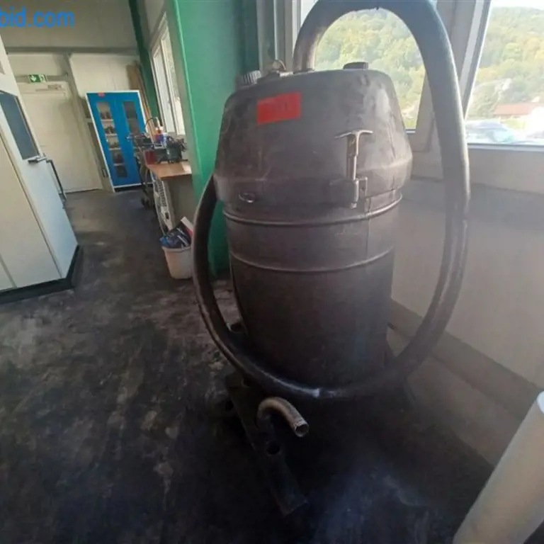 Industrial vacuum cleaner Ringler