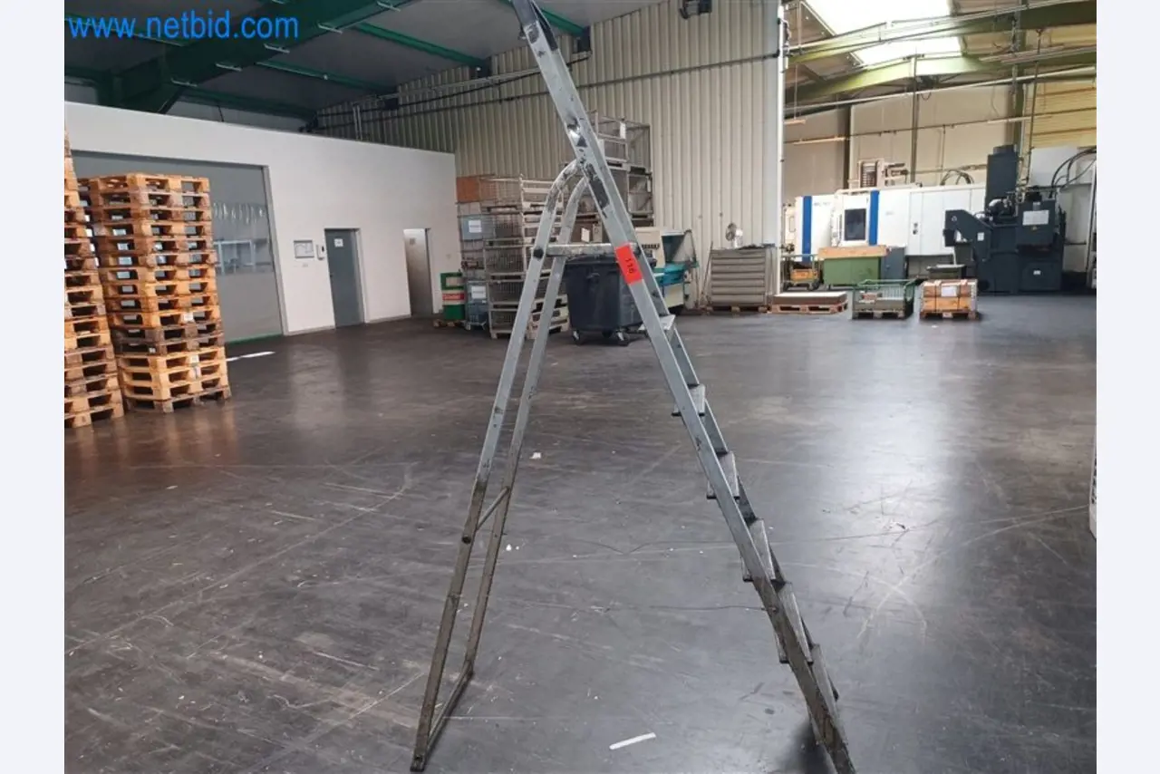 Metalworking machines: including machining centers with accessories-1