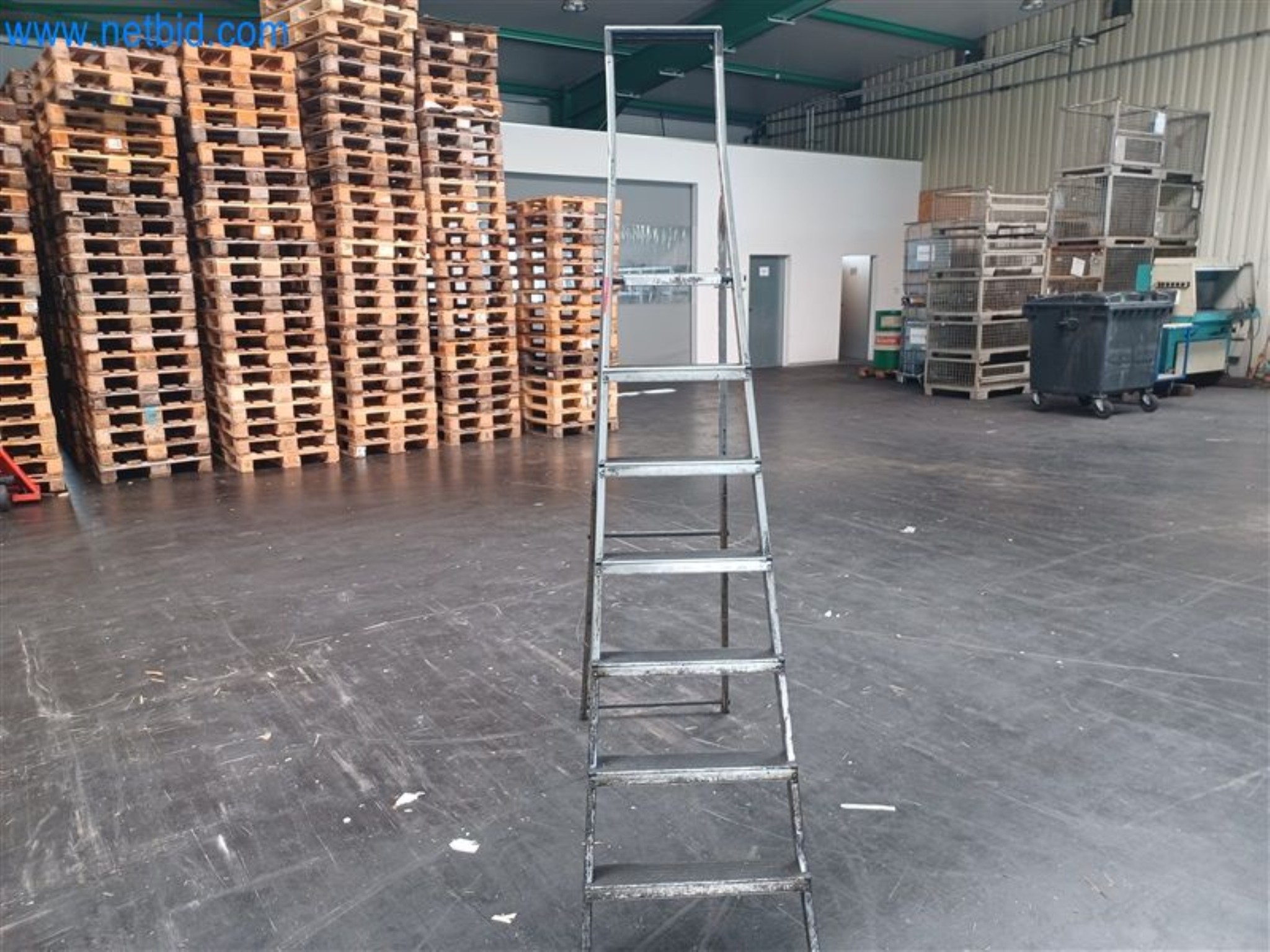 Metalworking machines: including machining centers with accessories-2