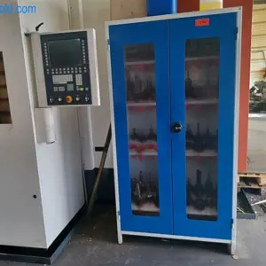 2 Tool storage racks