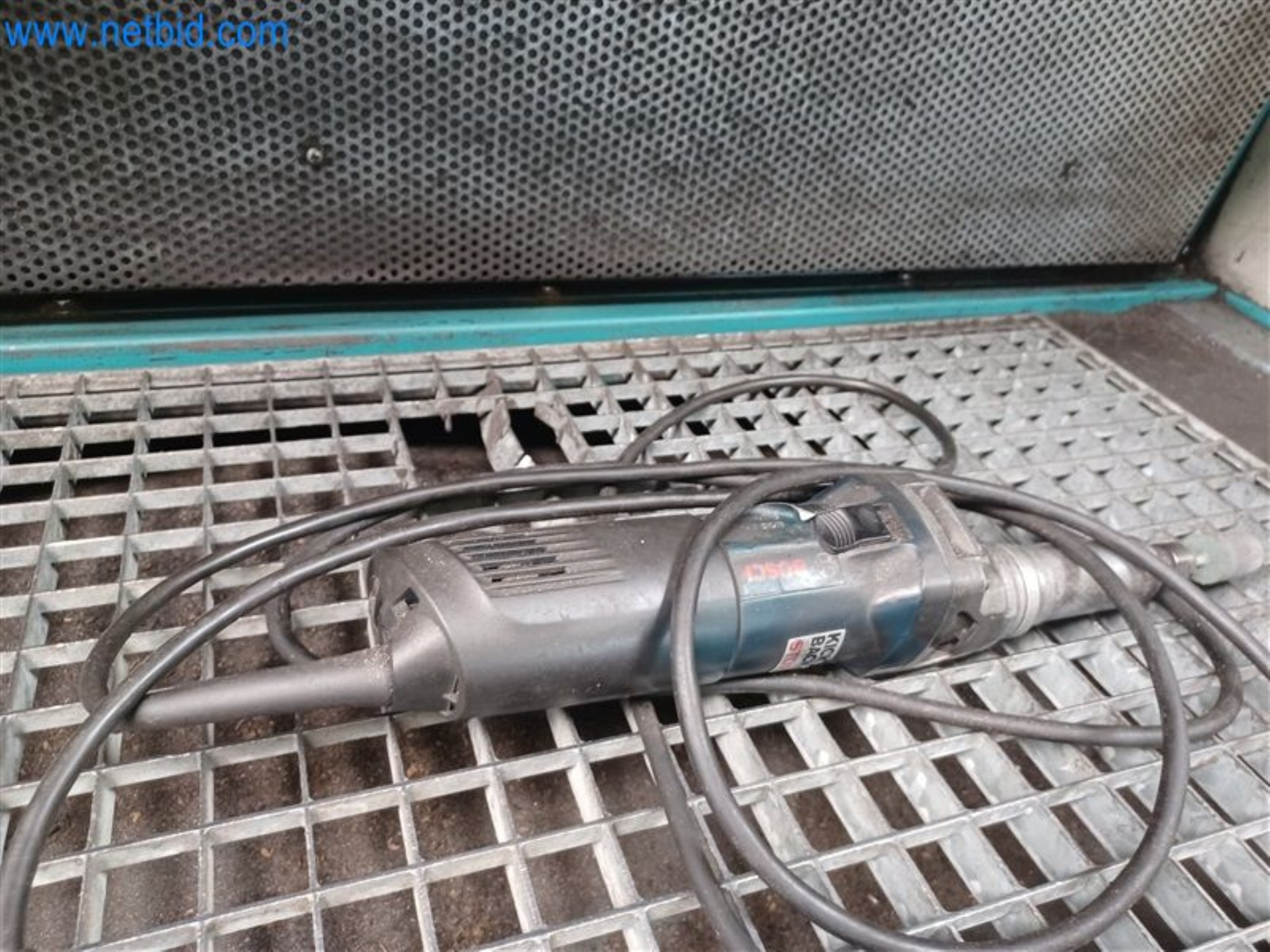 Maszyny do obróbki metalu: w tym centra obróbcze z akcesoriami-2