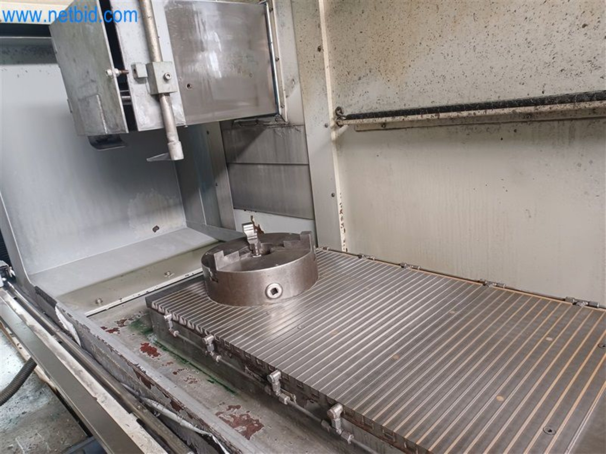 Máquinas para trabajar los metales: incluidos los centros de mecanizado con accesorios-2